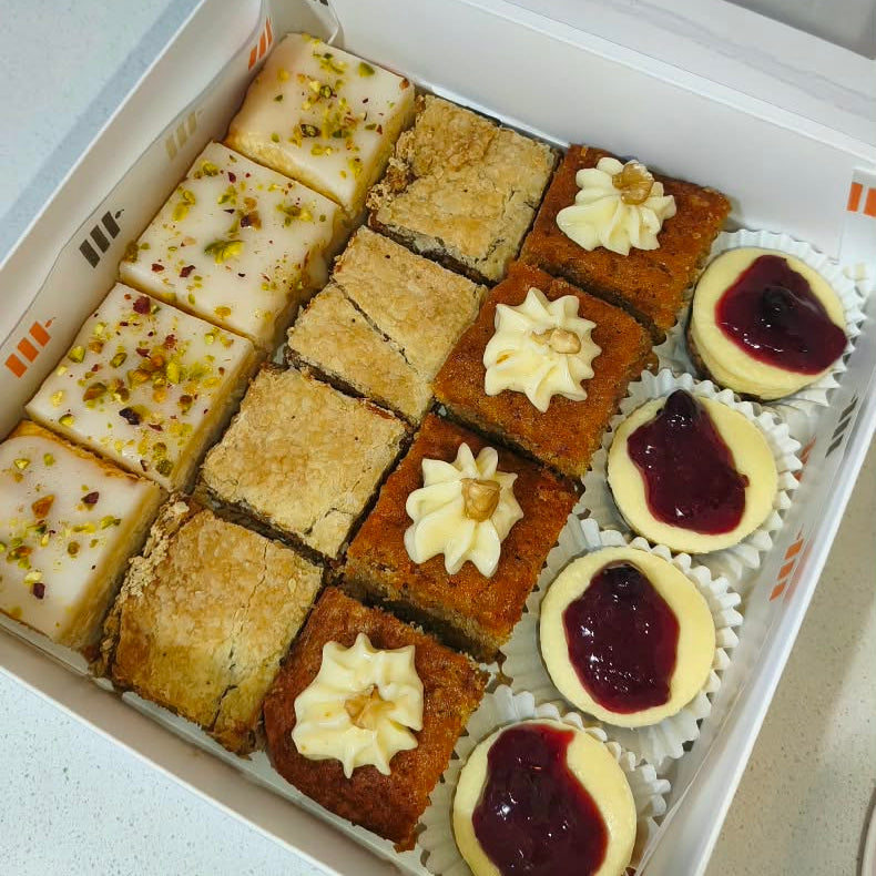 Box Degustación de Postres a elección (16 bites)
